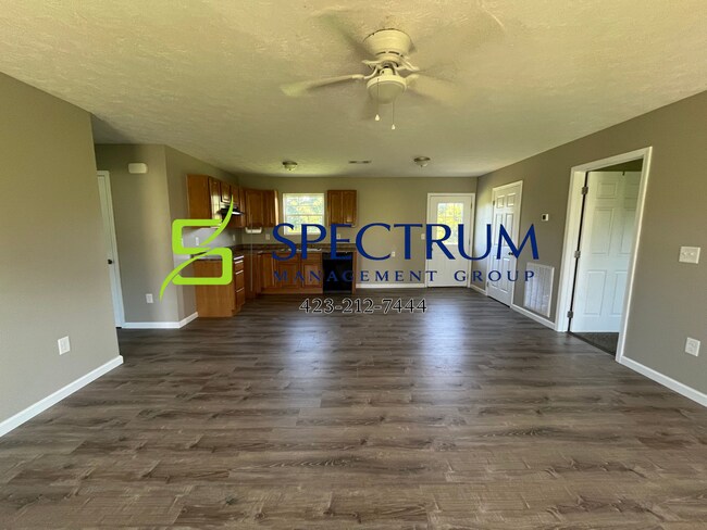 Foto del edificio - 3-bedroom, 2-bathroom