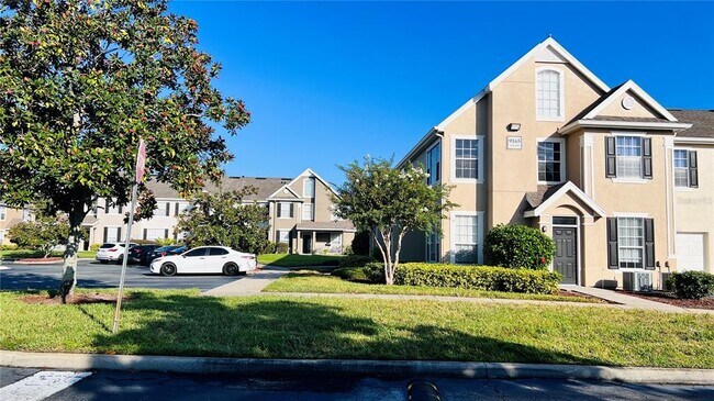 Foto del edificio - 9165 Lee Vista Blvd