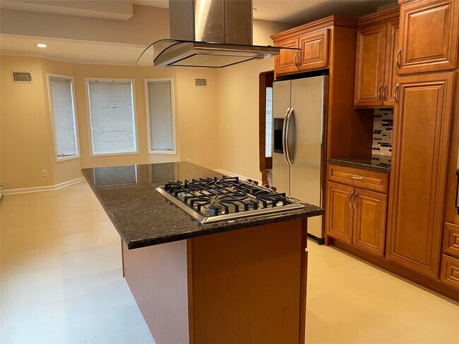 Foto del edificio - 45 Inwood Rd
