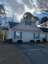 Building Photo - 4322 Jasmine Cove Way