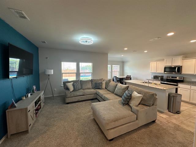 Building Photo - 8808 Playmoor Dr