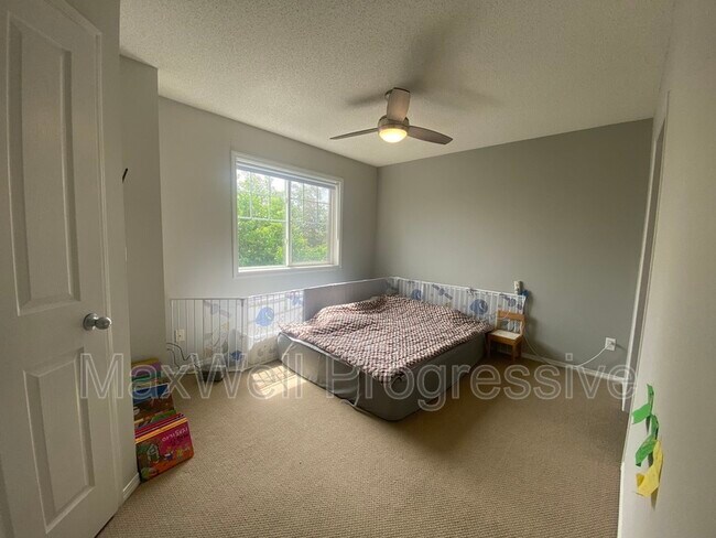 Photo du bâtiment - 2051 Towne Centre Blvd NW