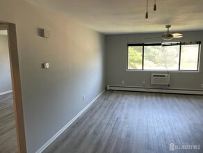 Building Photo - 1334 Cricket Ln