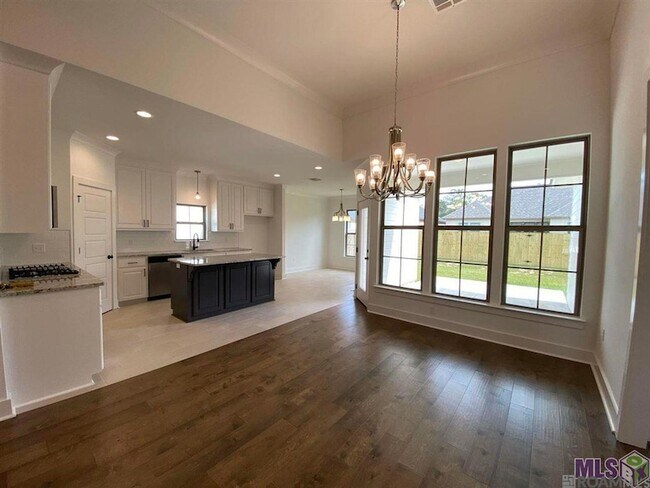 Foto del edificio - 30156 Sanctuary Blvd