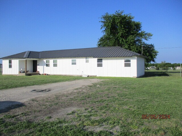 Foto del edificio - 1508 County Rd 697
