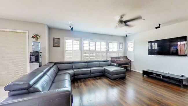 Foto del edificio - 2616 Firebrand Ln