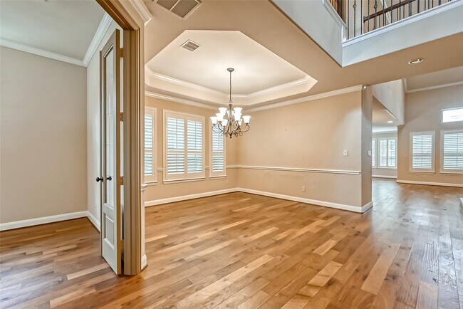 Building Photo - 1015 Arden Oaks Dr