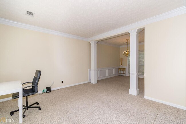 Foto del edificio - 1430 Highland Farm Dr