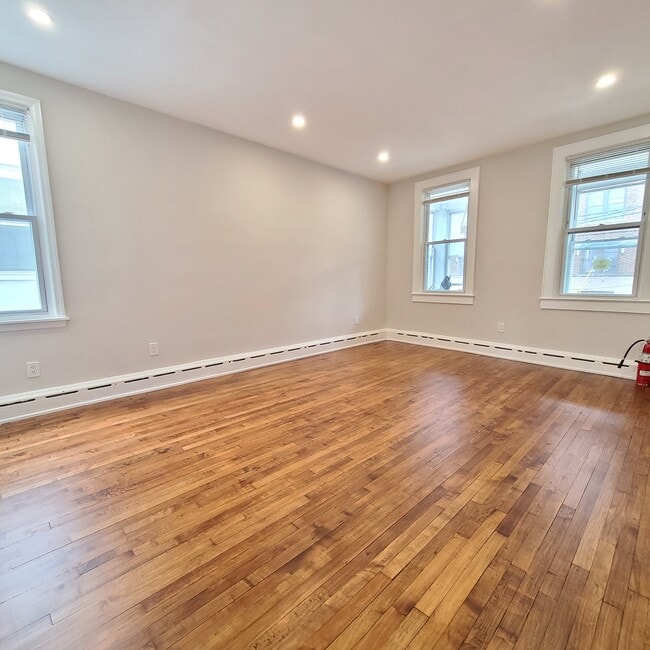 Building Photo - 6115 Monitor Pl