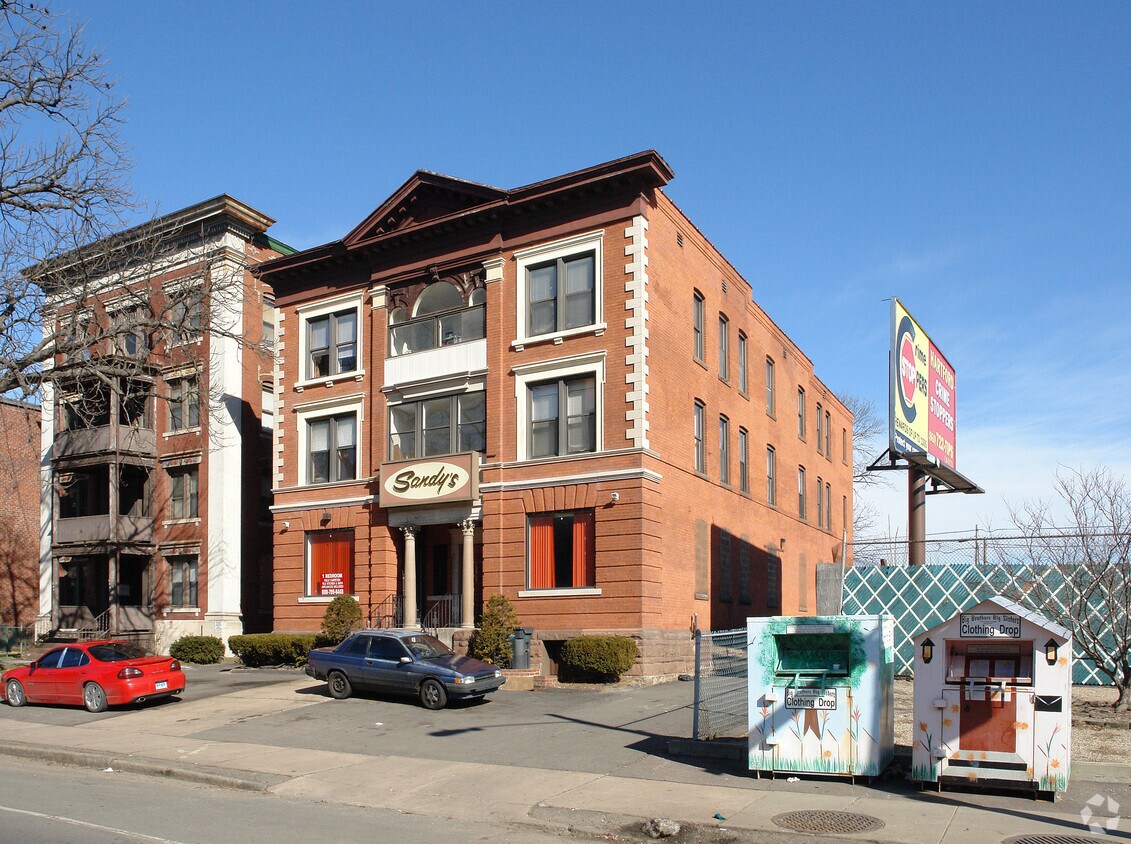 Primary Photo - 600 Wethersfield Ave