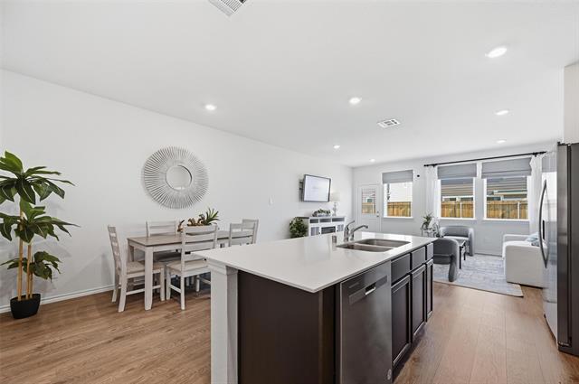 Foto del edificio - 6016 Primrose Rd