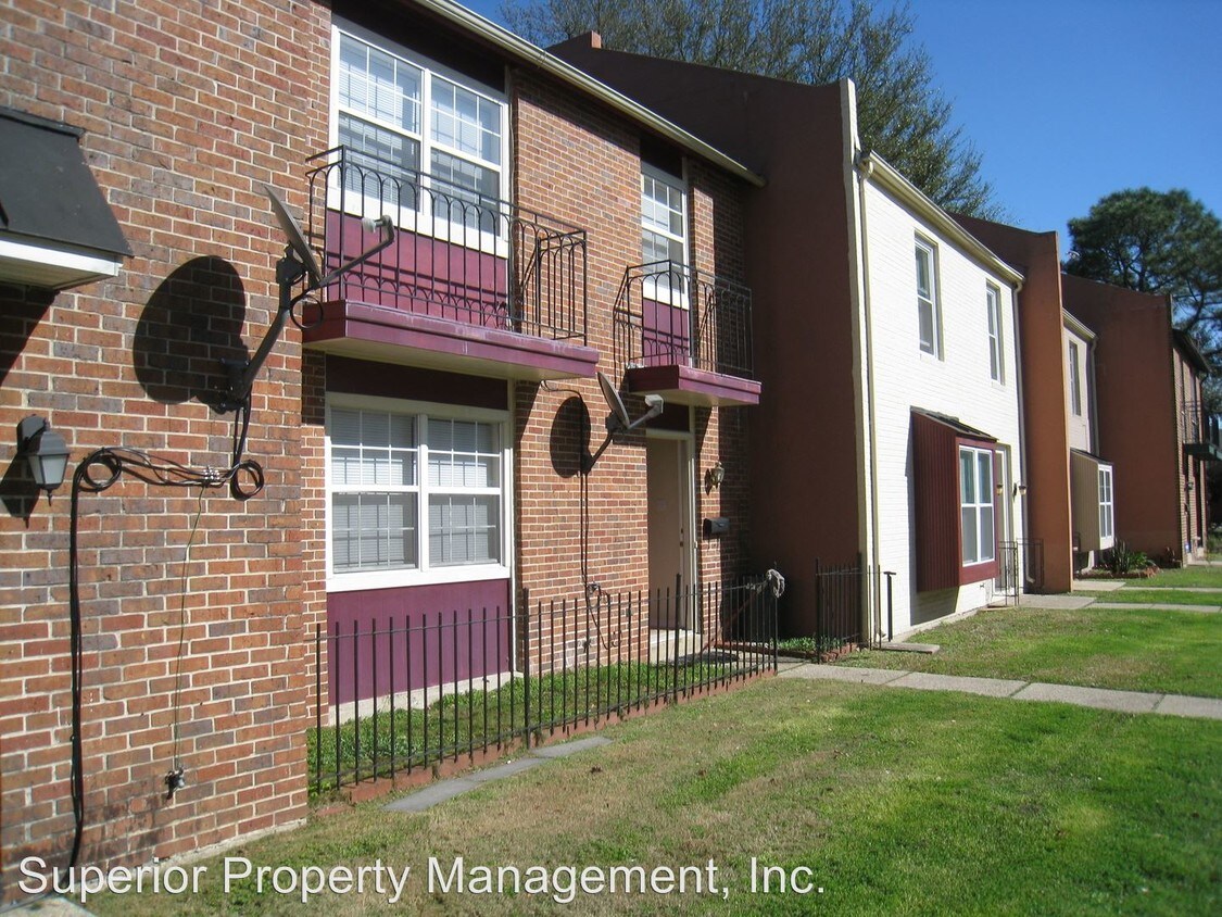 Foto principal - 7709 Belcrest Pl