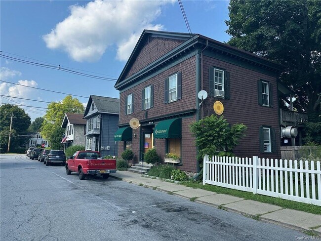 Foto del edificio - 152 Church St
