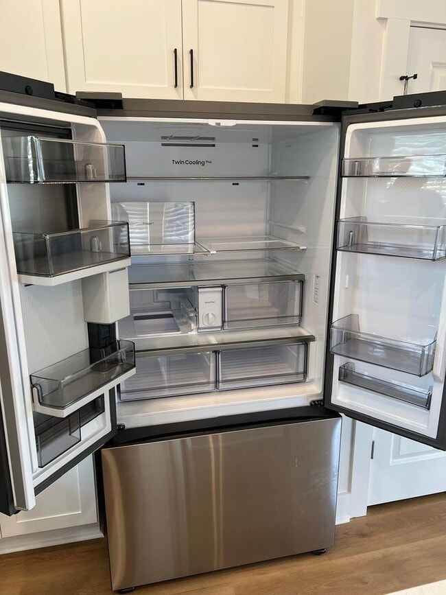 Building Photo - 1 Blake St