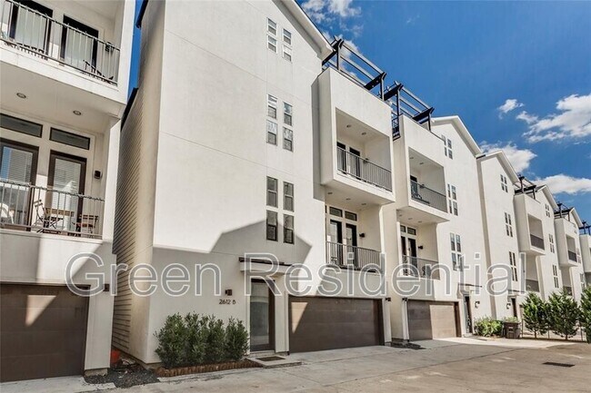 Foto del edificio - 2612 Polk St
