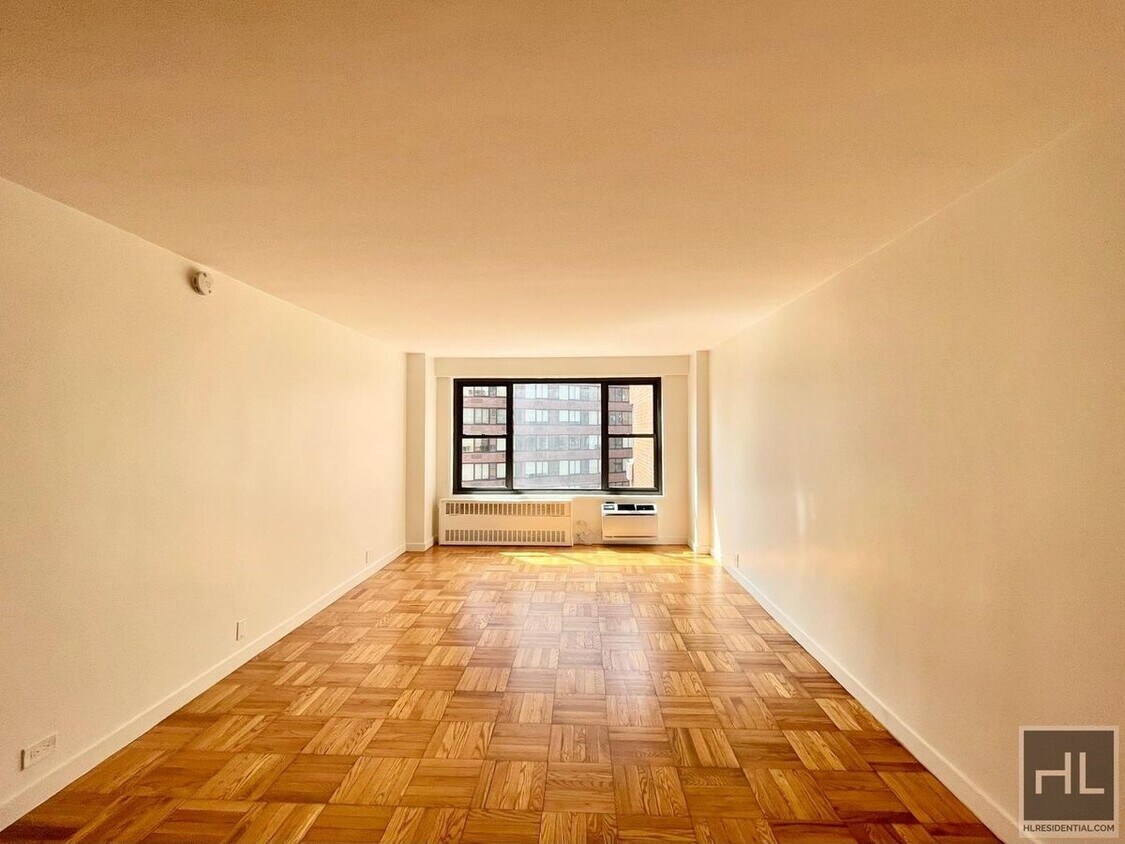 Foto principal - AMAZING STUDIO APARTMENT!! AMAZING DEAL! W...