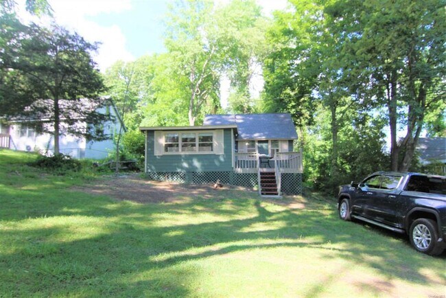 Building Photo - 71 Miller Rd