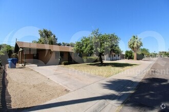 Building Photo - 925 W Parkway Blvd