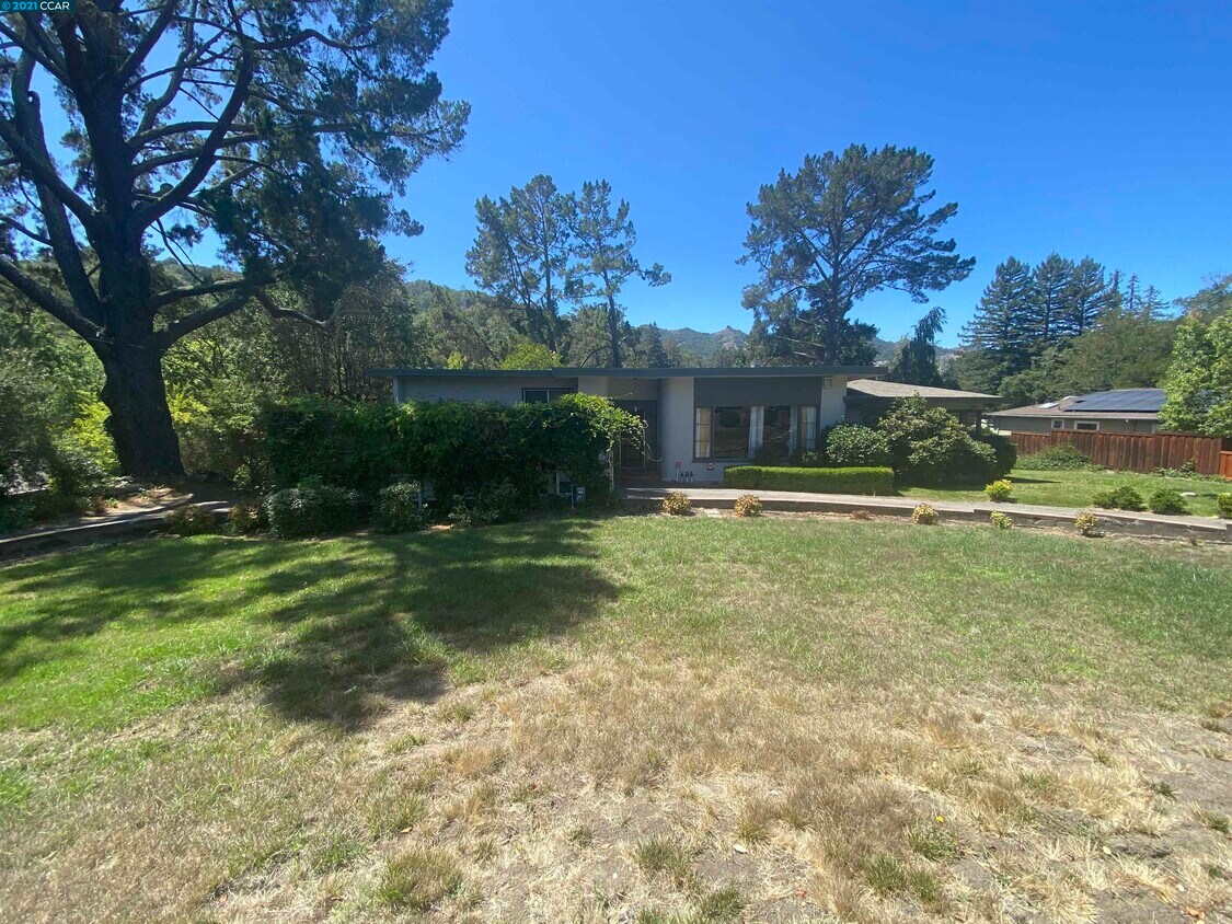 68 Orchard Rd, Orinda, CA 94563 House Rental in Orinda, CA