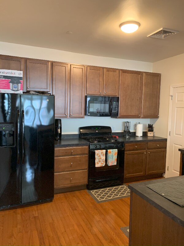 Building Photo - 4411 Driftwood Dr