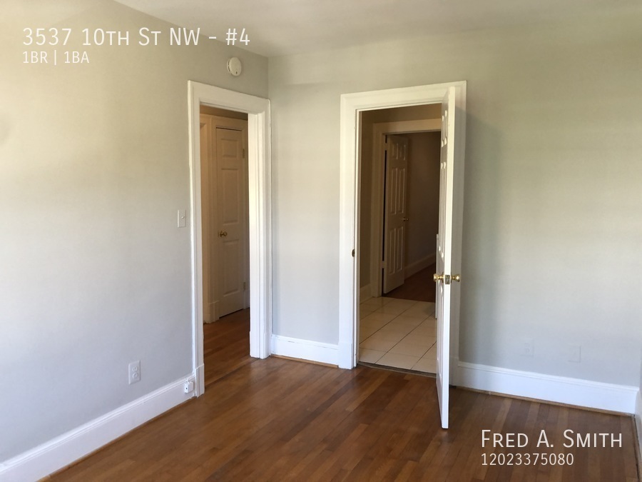 Foto principal - 1BR + Den Apartment in Columbia Heights Av...