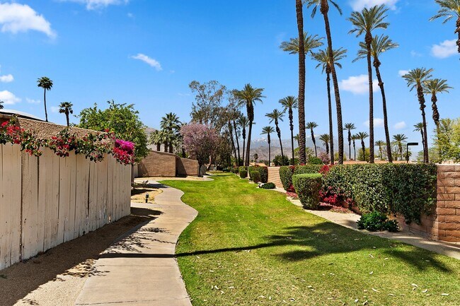 Building Photo - 74122 Catalina Way