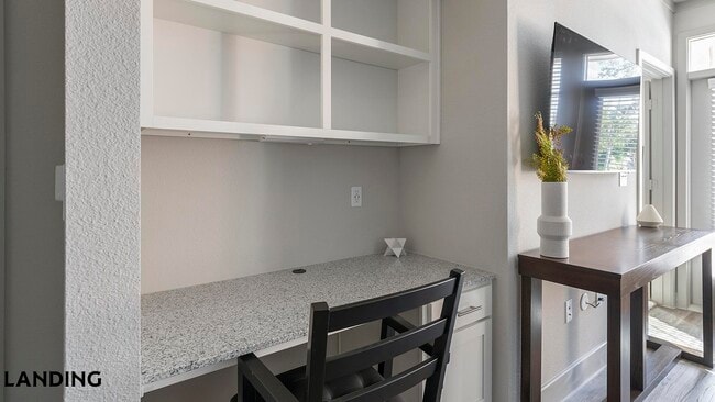 Foto del edificio - 23223 Gosling Rd