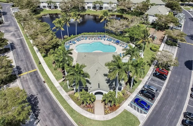 Foto del edificio - 8090 Pacific Beach Dr