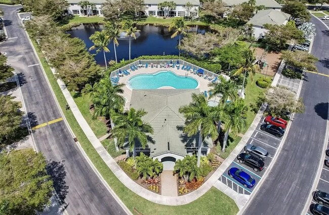 Photo - 8090 Pacific Beach Dr Townhome