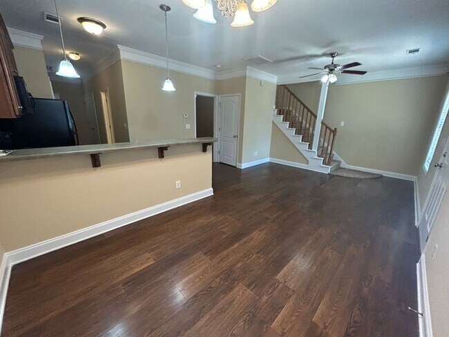 Foto del edificio - PRE LEASING FOR JANUARY 2026!