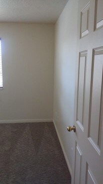 Building Photo - 30 W 7500 S
