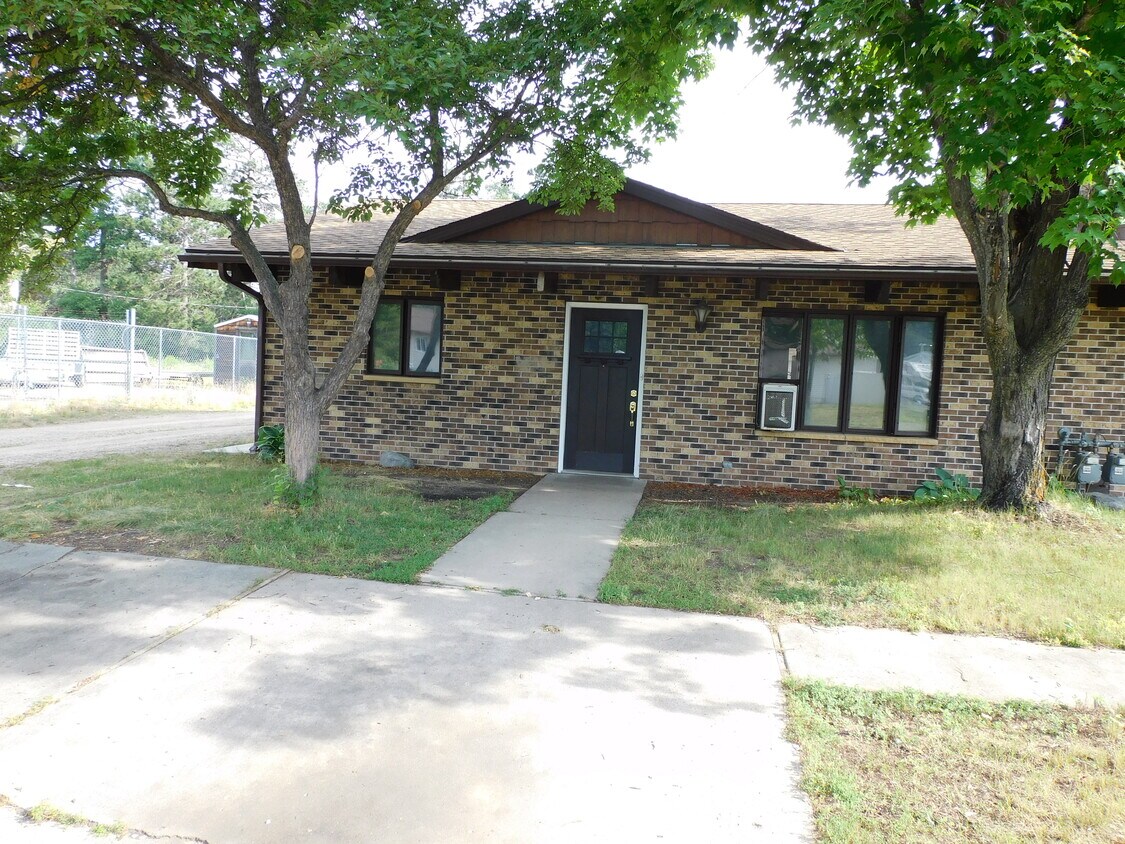 Primary Photo - 30681 Rae Ave