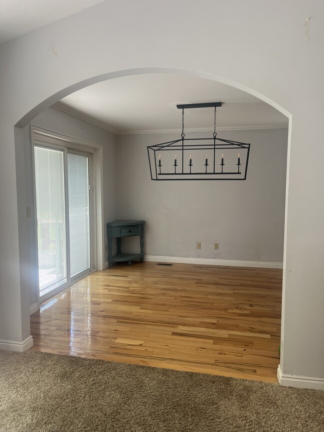 Foto del edificio - 598 N 300 W