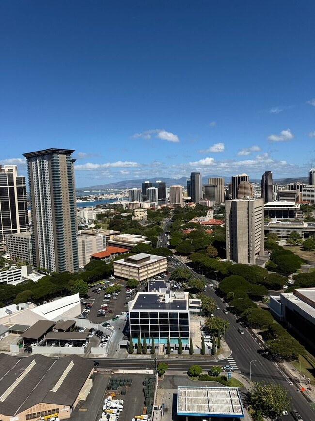 Foto del edificio - One bedroom at One Archer Lane for $2,700.00/m0