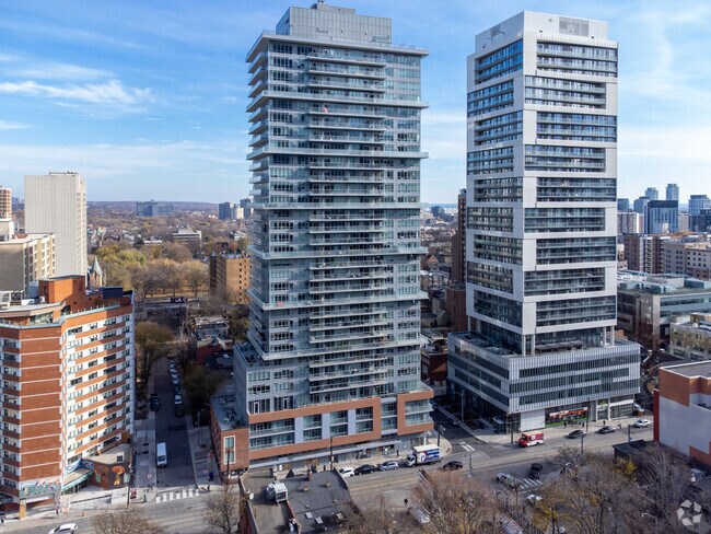 Photo du bâtiment - 365 Church Condos