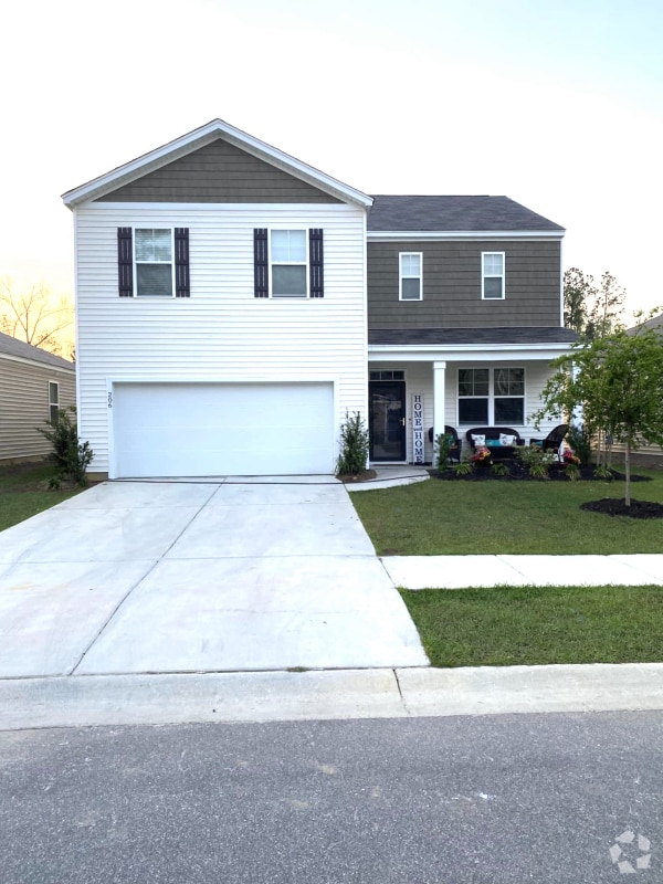 Building Photo - 206 Lapping Waters Dr