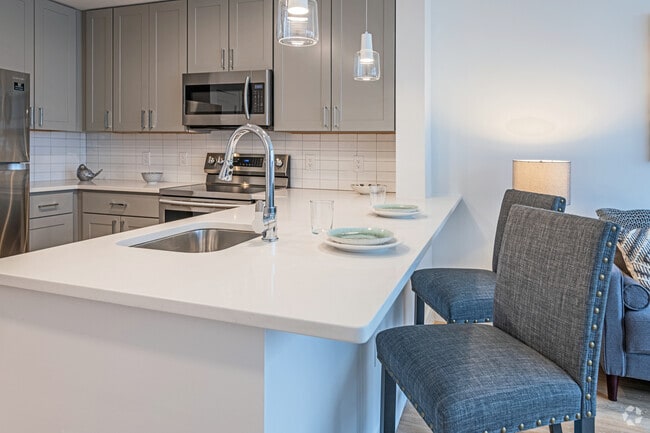 Interior Photo - Chestnut Commons