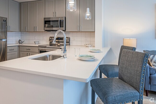 Interior Photo - Chestnut Commons
