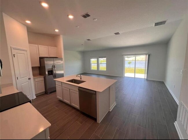 Foto del edificio - 5010 Worchester Dr