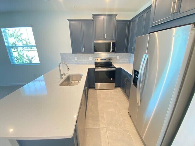 Foto del edificio - 4196 Sadler Rd