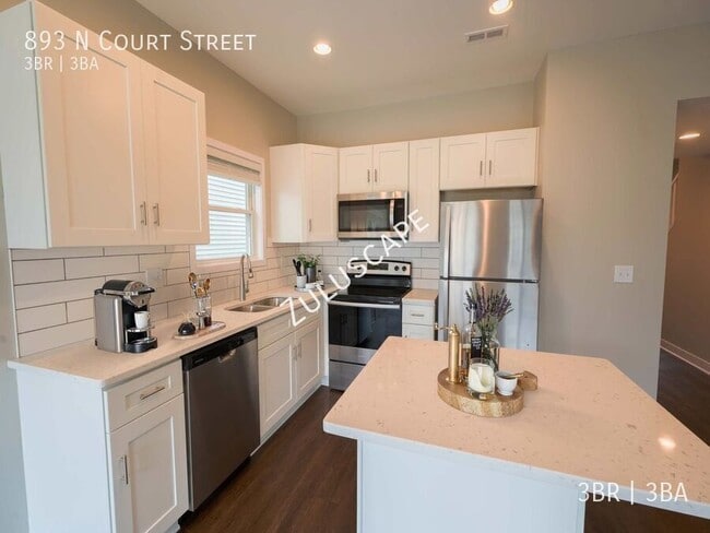 Building Photo - 893 N Ct St