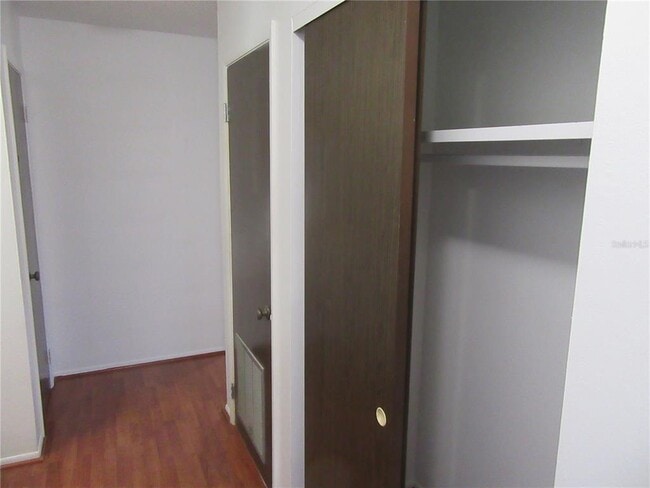 Foto del edificio - 1143 85th Terrace N