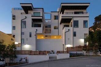 Building Photo - 5972 Lauretta St