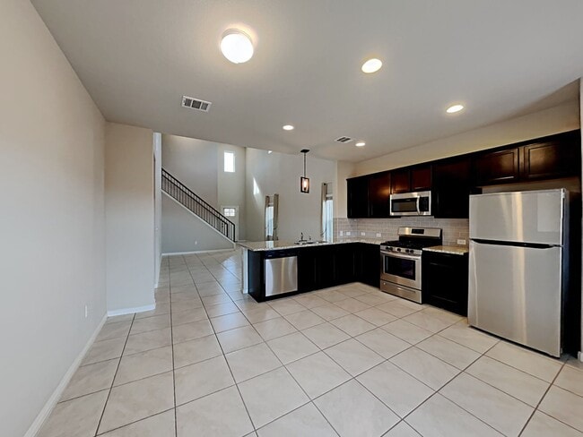 Building Photo - 1129 La Conterra Blvd