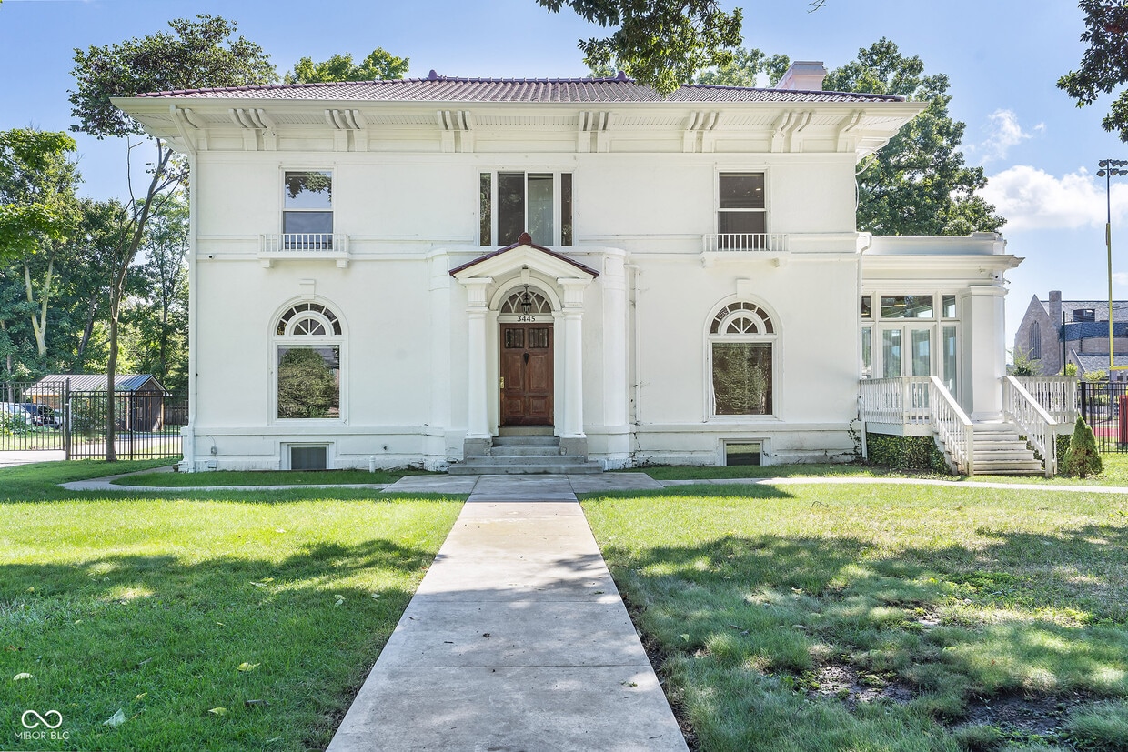 Primary Photo - 3445 N Washington Blvd