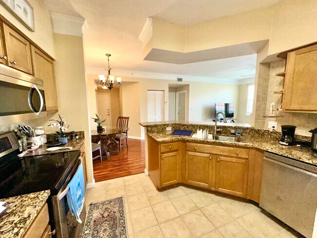 Foto del edificio - 9901 Baywinds Blvd