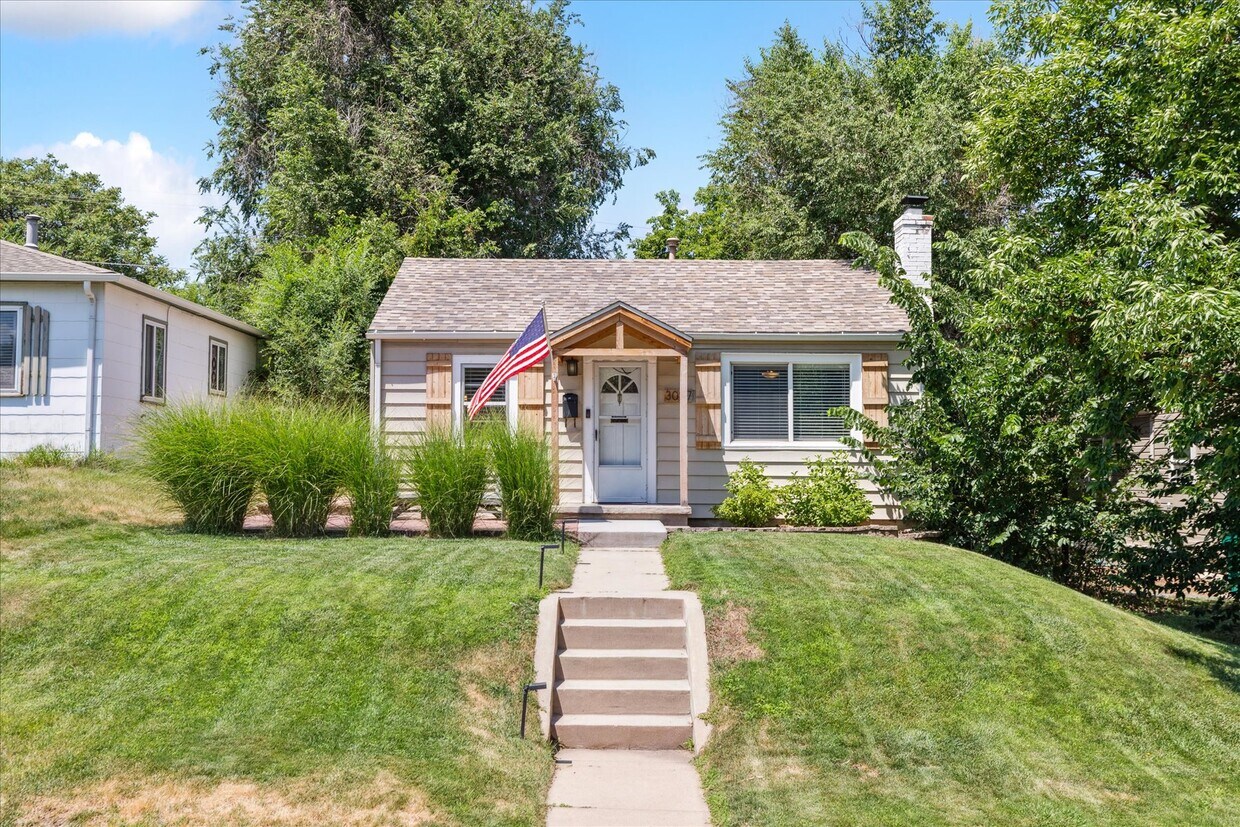 Foto principal - 3027 S Pennsylvania St