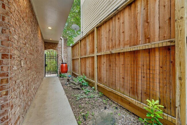 Foto del edificio - 4010 Blossom St