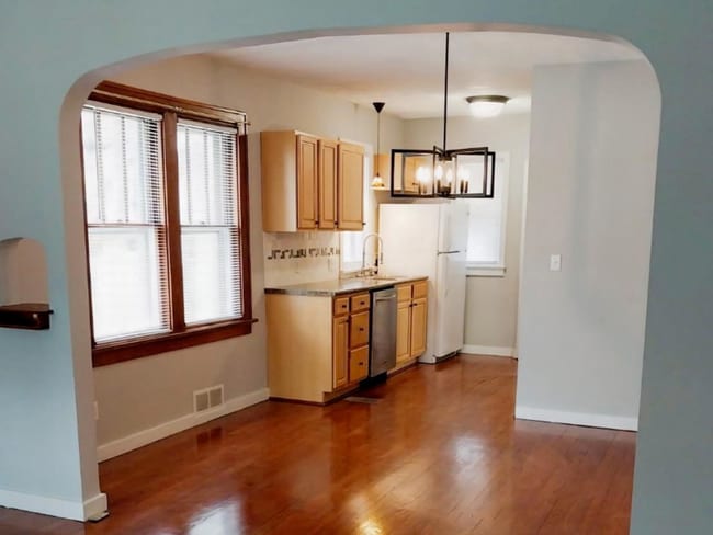 Photo - 1526 S 55th St House