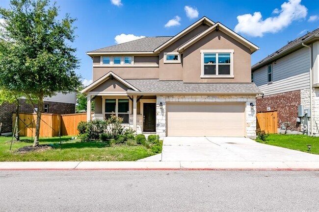 Foto del edificio - 14215 McCoy Lp